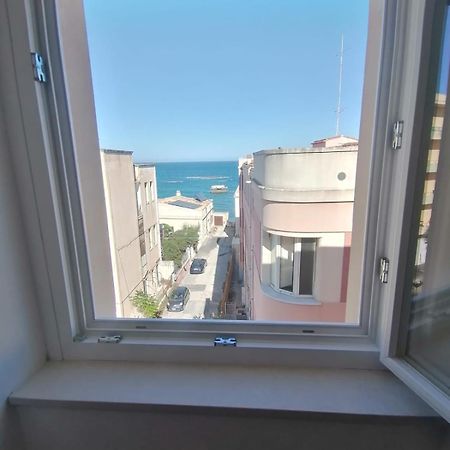 Sea View Apartment Сиракуза Екстериор снимка