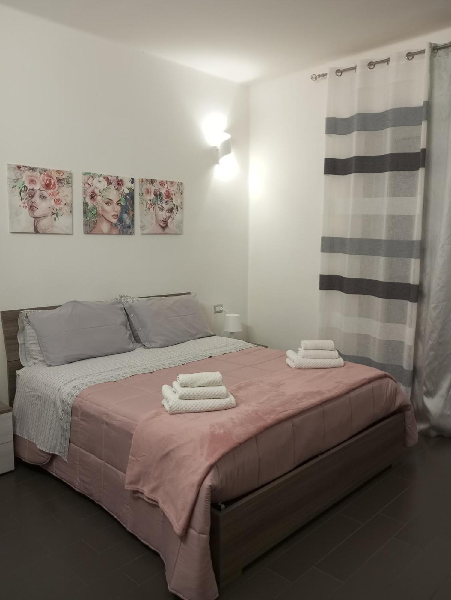 Sea View Apartment Сиракуза Екстериор снимка
