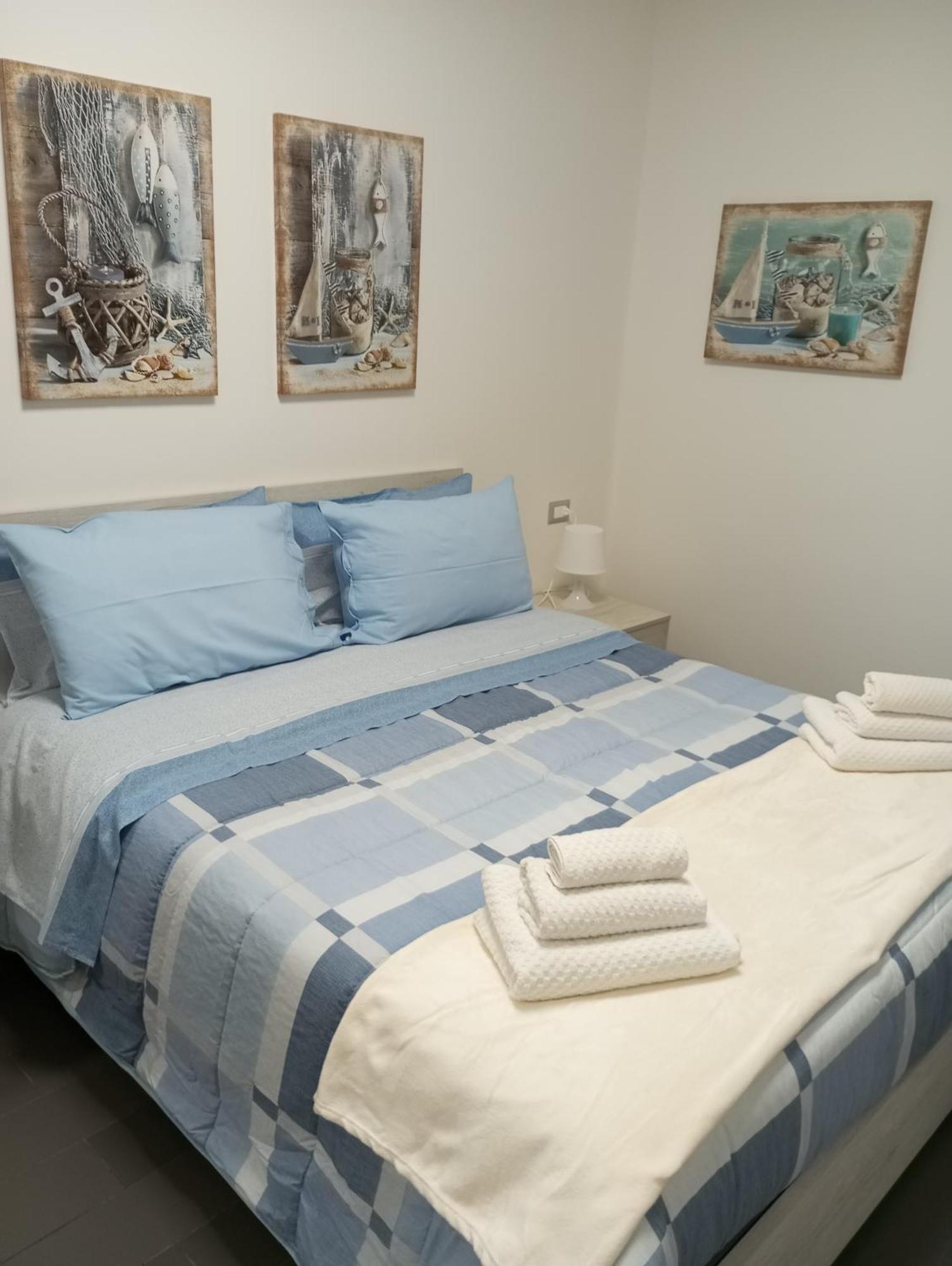 Sea View Apartment Сиракуза Екстериор снимка